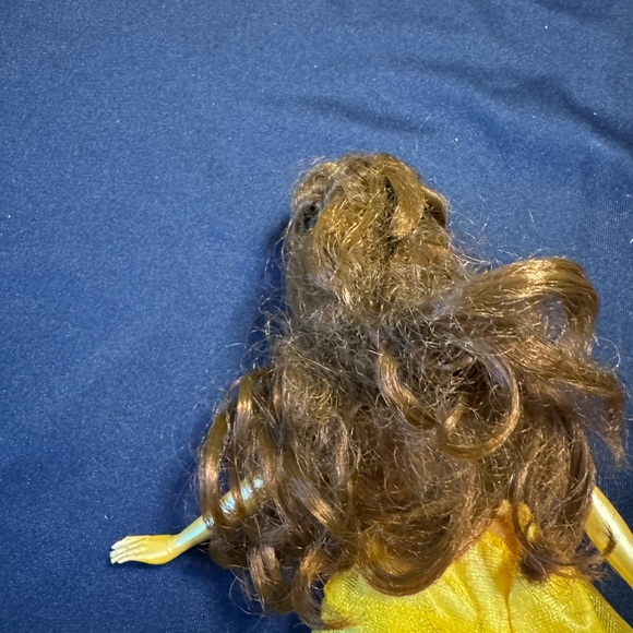 Disney Princess Belle Dress/Costume Size Small with matching Disney Doll - Picture 15 of 15